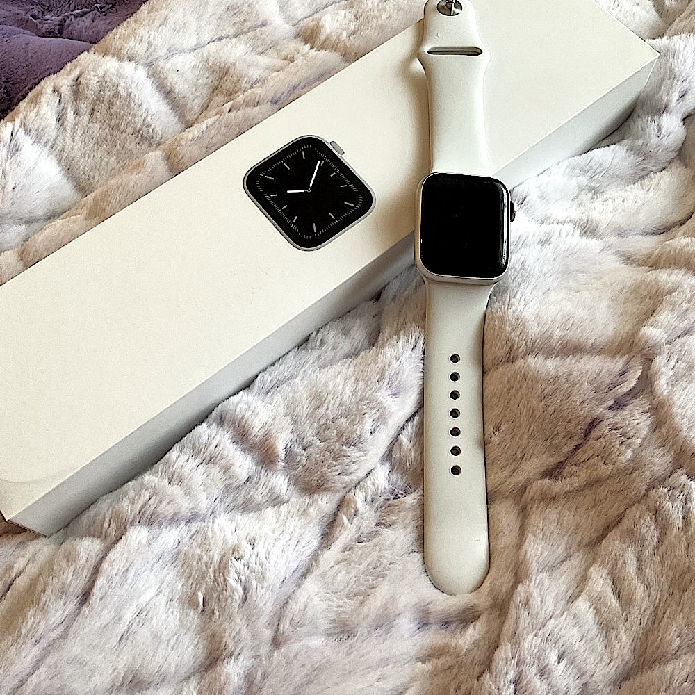 Apple series 5 40 mm watch